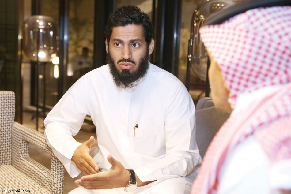 الحارثي:
اعتذر يا سامي